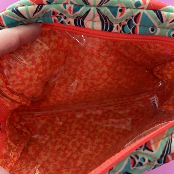 Vera Bradley medium makeup case - Picture 3 of 4